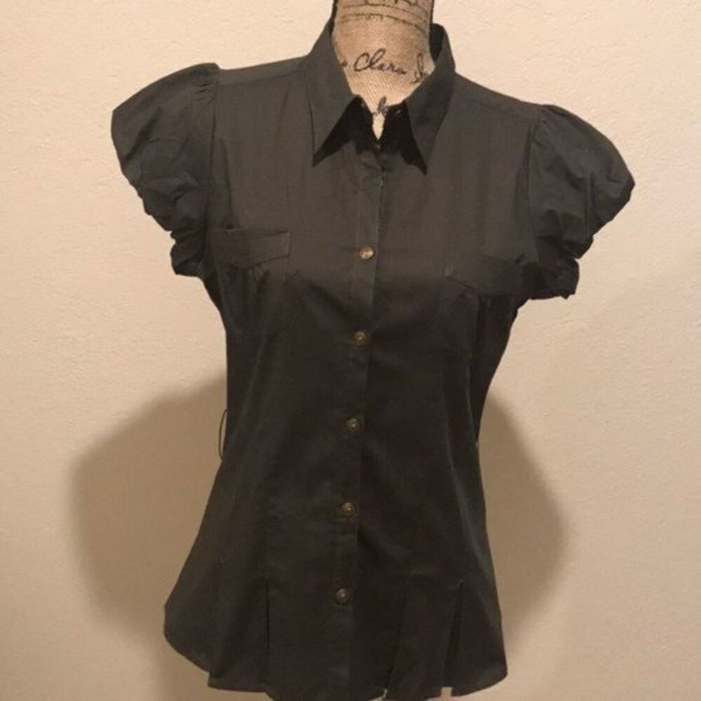 Nwt Fang Burnt Love Button up Top